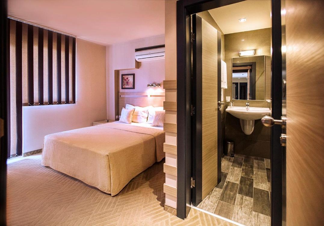 Expo Hotel Пловдив Екстер'єр фото