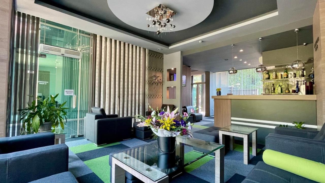Expo Hotel Пловдив Екстер'єр фото
