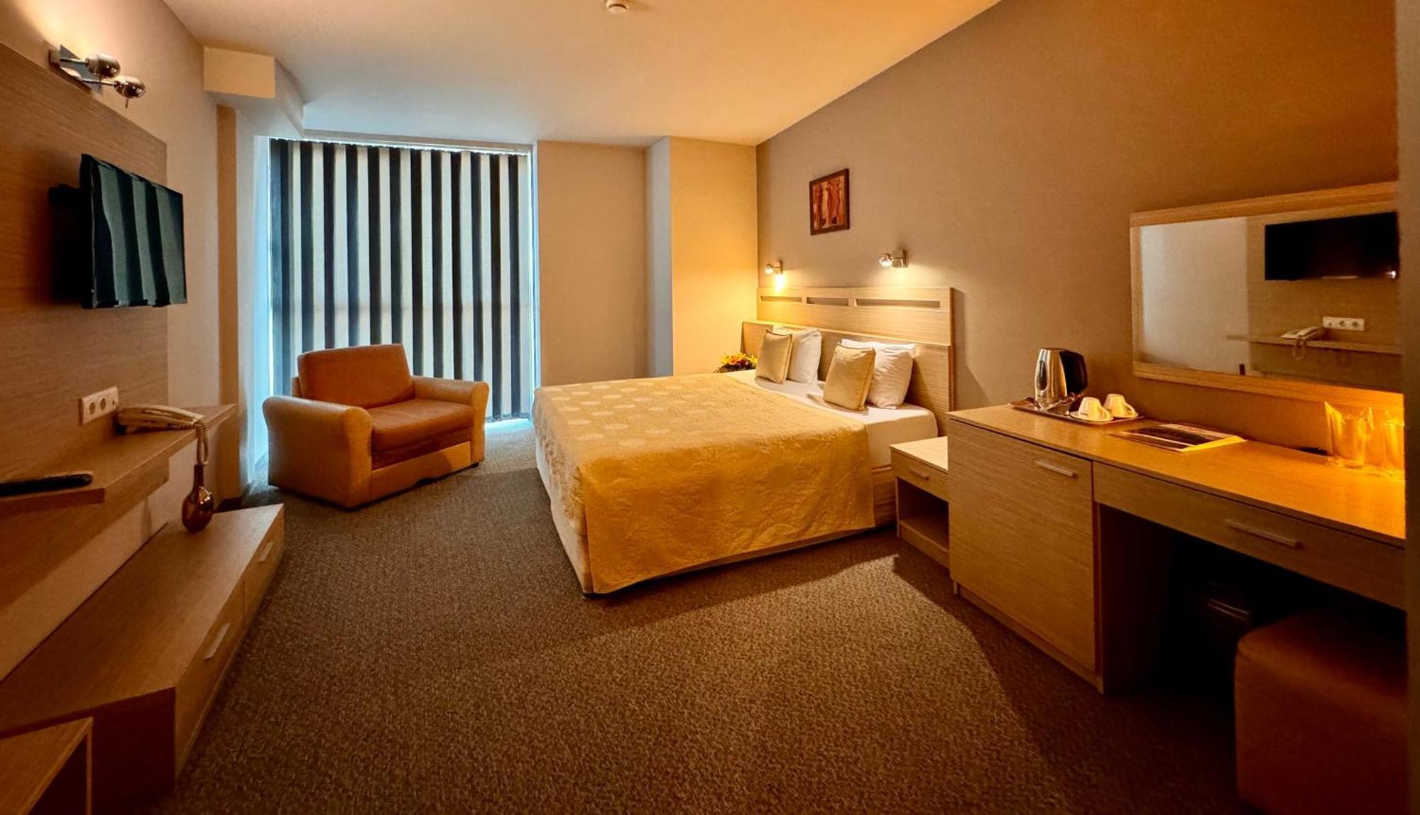 Expo Hotel Пловдив Екстер'єр фото
