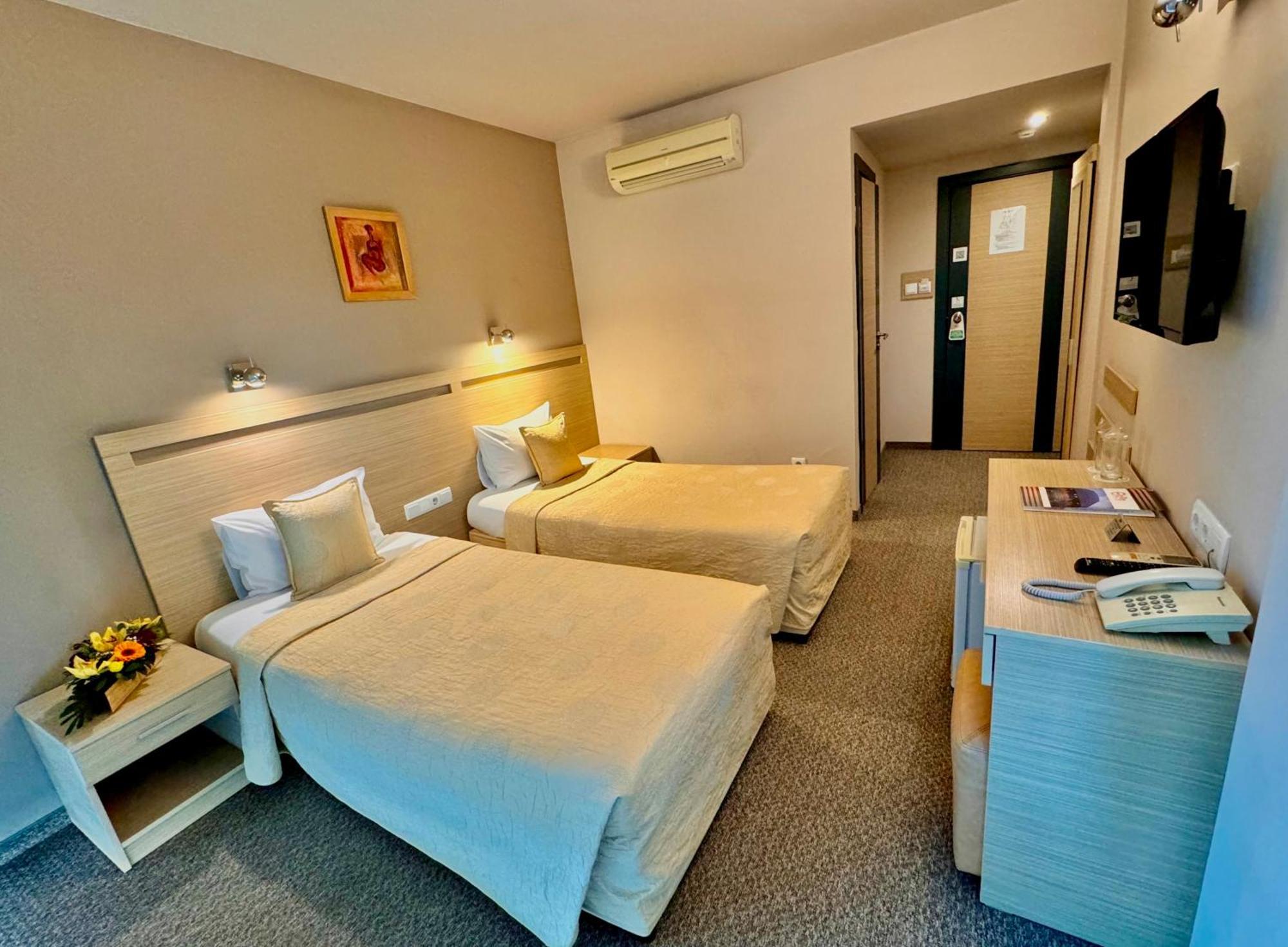 Expo Hotel Пловдив Екстер'єр фото