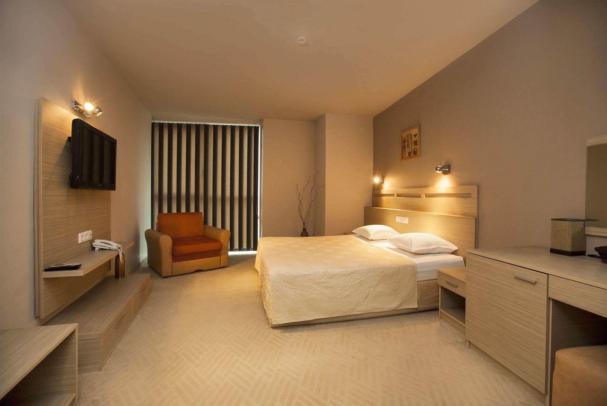 Expo Hotel Пловдив Екстер'єр фото
